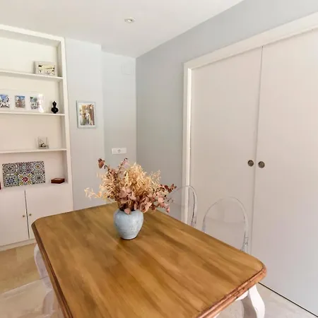 New! Exclusive Duplex Design | Parking & Pool *
